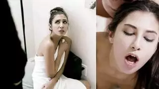 لا تفوت يوماً من السكس الإباحي الخام والقاسي