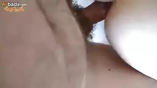 بنت تمس كسها
