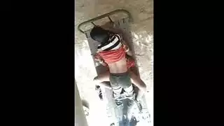 سكسي بنت تضرب في كسها وتضرب