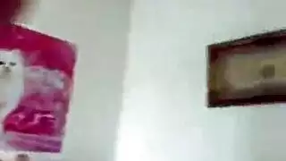 الام الممحونه تتعرا وتنام في سرير ابنها