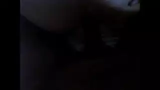 قطة تلعق كس فتاة