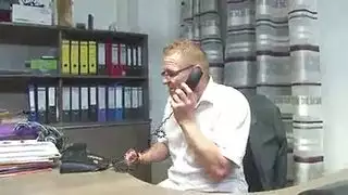 القص أوروبية سكرتير
