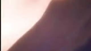 المنقبه المصريه بتمصله من تحت النقاب وبتقوله كلام يهيج