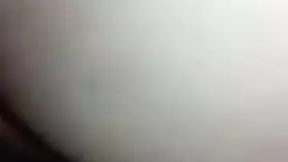 فتاة عربية ساخنة تُضرب وتئن آه أعطينيه