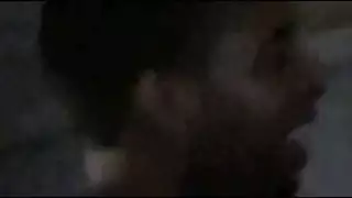 حصان ينيك فتاة مراهقة في إباحية حيوانية جامحة
