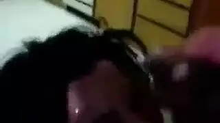 سكس سحاق بين شريحتين حتى تخرج شهوتها مع زنجي