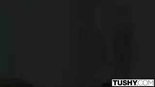 نيك وتقبيل فم