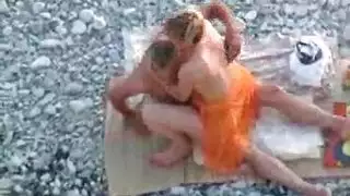فديوهات من الاول تخليع ملابسها