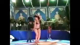 برا وسخه بتنيك ابنها