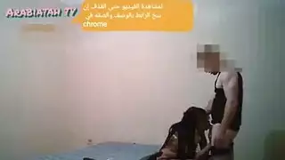 ممارسة الجنس قبل الزفاف: العريس يتذوق فرج مغربية متوحشة