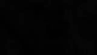 شقراء جميلة تخدم الزب بفمها ثم مهبلها
