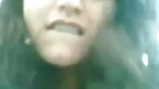 احساس ىومنسي يبدا بالنظرات
