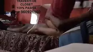 عبادة قضيب مزيف ضخم تنتهي بقذف على الوجه