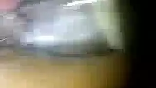 امراه سوداء مزبره اطول زنبور