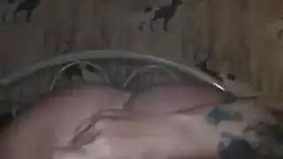 فتاة صغيرة تنيك اسود