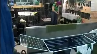 حركة إكس إكس إكس بعضو وحش عملاق