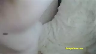 سيدة جميلة لديها الحمار جولة ومثير جدا