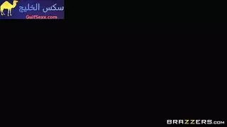جنون القضيب العملاق – عاهرة ناضجة جشعة في الحركة