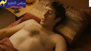 شباب سخيف: سونيا بينيت في إيلاج مزدوج