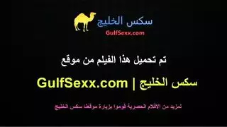 إيلاج مزدوج قوي مع زوجة الأب وصديقة حارة