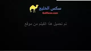 العاهرة الجارة تئن املأ مهبلي، يا فتى الخادم