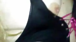 الحمار الكبير شقراء على وشك ممارسة الجنس مع رجل أسود ، طوال اليوم