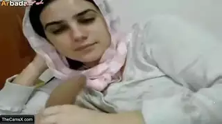 بنت تبوس بنت صوت اه