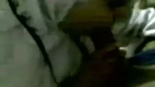 شرموطه ترضع زب طفل