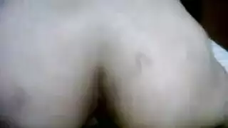 إباحي عربي مباشر: كس كبير يتعرض لإيلاج مزدوج خشن