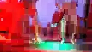 خروج البول وظهر البنت من كس