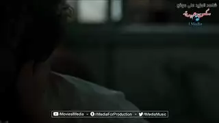 بوس وتقفيش بنت في المحل بتقول له بسرعه قبل ما ماما