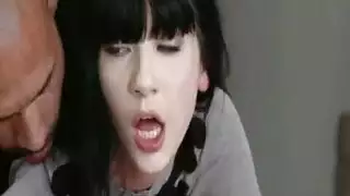 شيميل يغتصب مراهقه مترجم