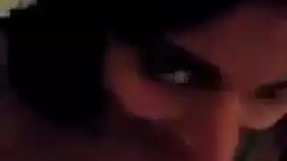 مراهقة مغربية و صديقهة