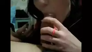 المرة الأولى للفتاة العربية الجميلة مع قضيب ضخم