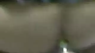 قنينة في الطيز فعل قاسي