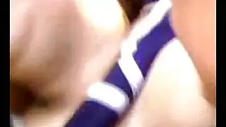 استخدام علني لعاهرة عربية سمينة من قبل حشد من ذوي الزبور الكبيرة