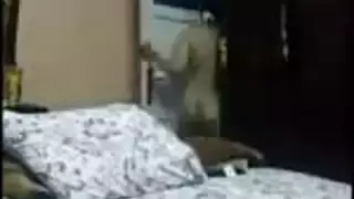 ضرب قوي: يركبها بعمق حتى تئن