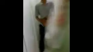 سكس رجالة مصرية شواذ مع بعض يستغلون الفرصة داخل حمام عام