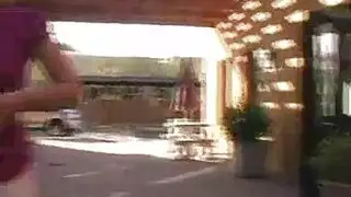 نافورة مني متدفقة من فرج تم تناكوه للتو