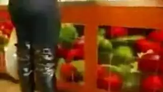 روعه السعدي تئن أثناء ممارسة الجنس من الخلف