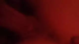 عاهرات صغيرات السن يتم القذف داخلهن في جنس جماعي