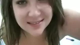 زجاجة الذات الوجه بالإصبع