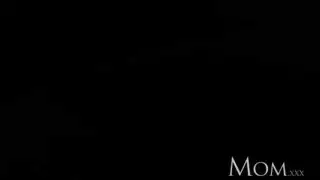 الأخ ينكح أخته الصغرى تابو عائلي إكس إكس إكس
