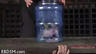 سكس حيوانات مع بنت ويقذف في كس