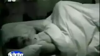 ‫سكس صريح مشترك: نتبادل الجنس بأنفسنا‬