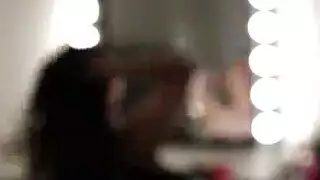 ناضجة امرأة سمراء اشتعلت استمناء