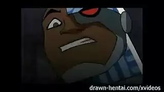 نظرًا لأنها كانت أصلعًا ووحيدًا ، فإن امرأة سمراء الساخنة تمارس الجنس مع رجل ليس صديقها
