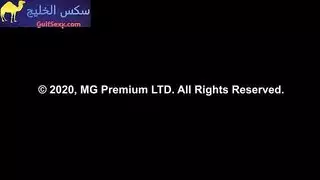 الحفلة الجنسية لازم يكون فيها شرموطة ببزاز كبيرة