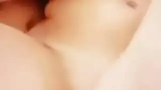 عبيد مترجم