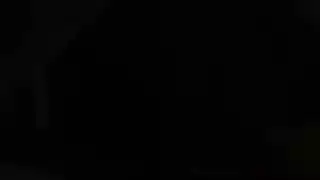 تحصل مارس الجنس فاتنة اليابانية في الحمار بعد أن حصلت على المال مقابل خدماتها